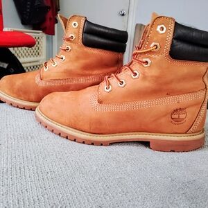 Timberland Tan Leather Boots
